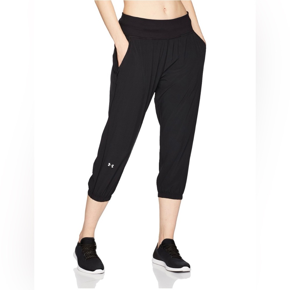 Under Armour Womens Heatgear Sunblock 50 Crop Pants Size L